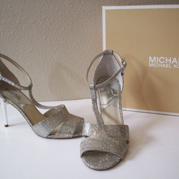Michael Kors Shoes - Michael Kors size 8 open toe silver glitter 4 inch high heel